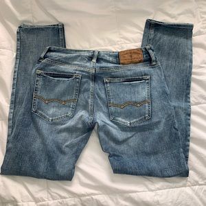2/$10 Men’s American Eagle Jeans